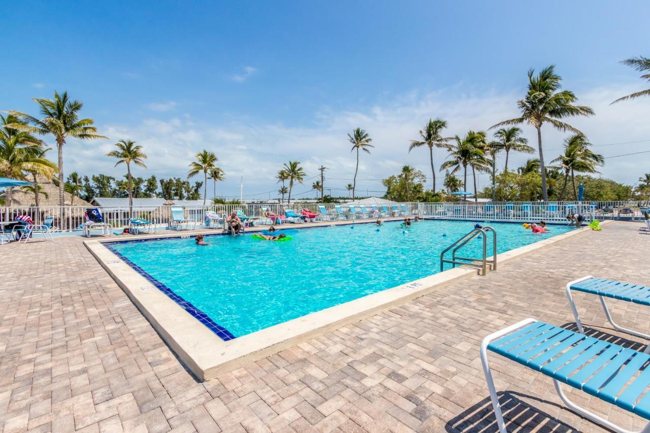 Fiesta Key Rv Resort Waterfront Cottage 36 Layton Buitenkant foto